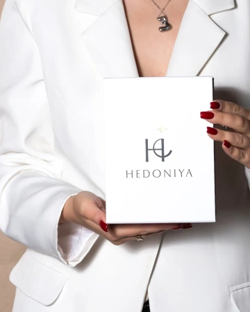  Фотография коробка на магните для бренда ароматических свечей ручной работы